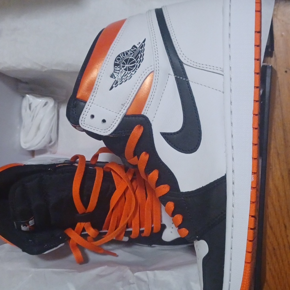 Jordan retro 1
